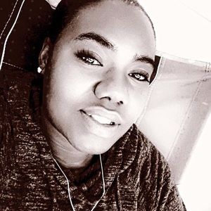 Meet your Posher, Antonette